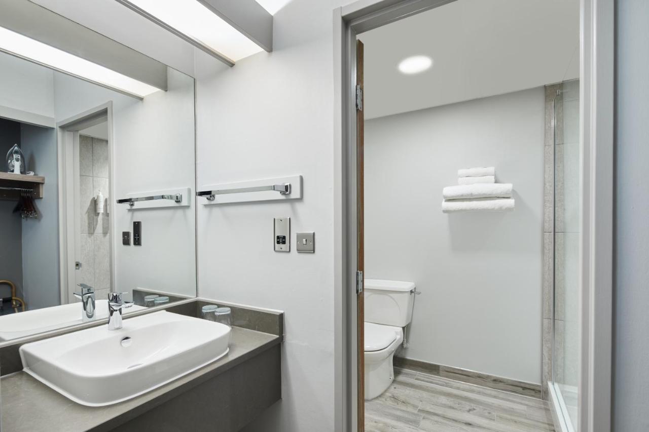 Delta Hotels By Marriott Cheshunt Broxbourne Exteriér fotografie