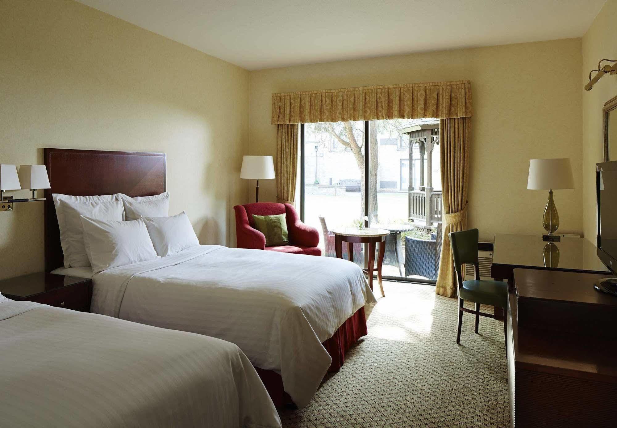 Delta Hotels By Marriott Cheshunt Broxbourne Exteriér fotografie