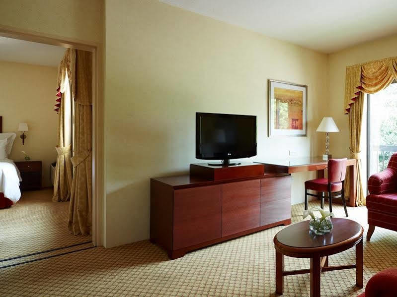 Delta Hotels By Marriott Cheshunt Broxbourne Exteriér fotografie