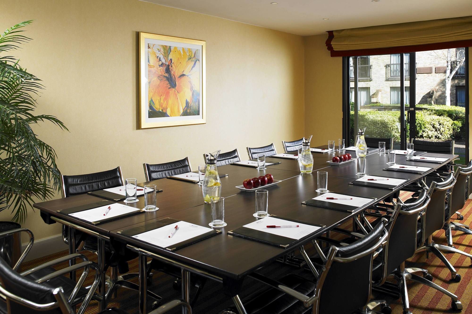 Delta Hotels By Marriott Cheshunt Broxbourne Exteriér fotografie